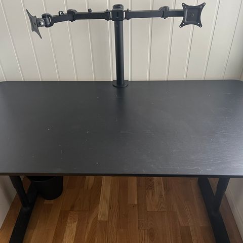 IKEA skrivebord