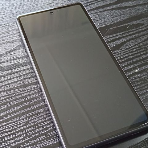 Google Pixel 7a - 1 år gammel