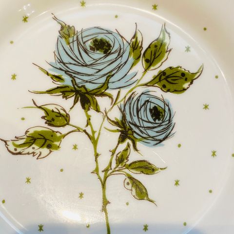 Porsgrunn porselen skål asjett med blå blomst