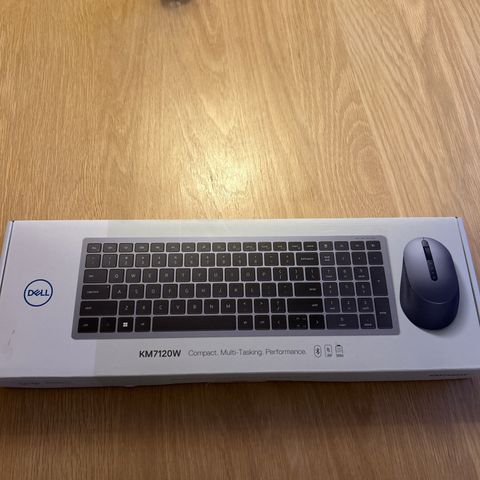Ubrukt tastatur og mus, Dell KM7120W