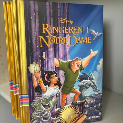 Ringeren i Notre Dame - bok fra Disney