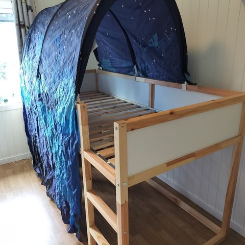 IKEA Kura vendbar seng, 90*200 cm