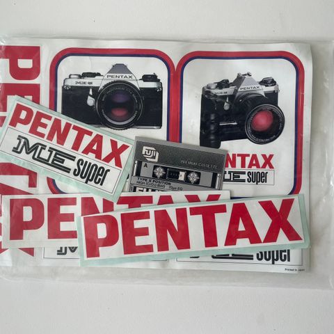 Masse gamle analoge kameraer og kamerautstyr +++