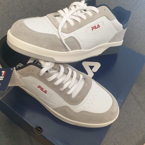 Fila sneakers/ joggesko - helt nye i originaleske