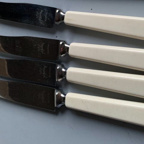 4 Martha middagskniver