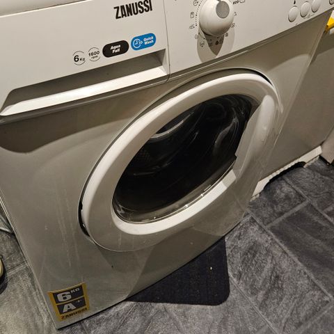 Vaskemaskin og tørketrommel fra zanussi