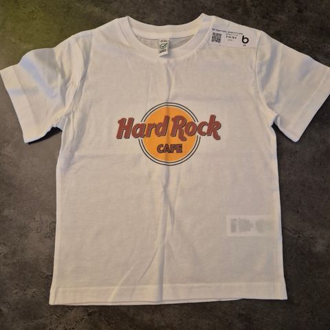 T-skjorte for 3-4 åring med Hard Rock Cafe logo