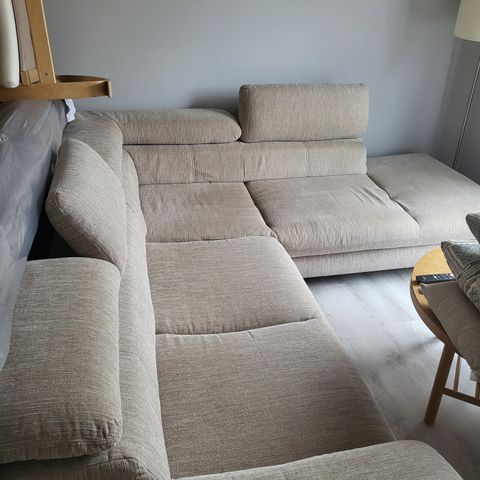 Pent brukt hjørne sofa