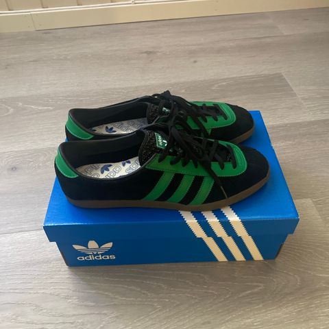 Adidas London