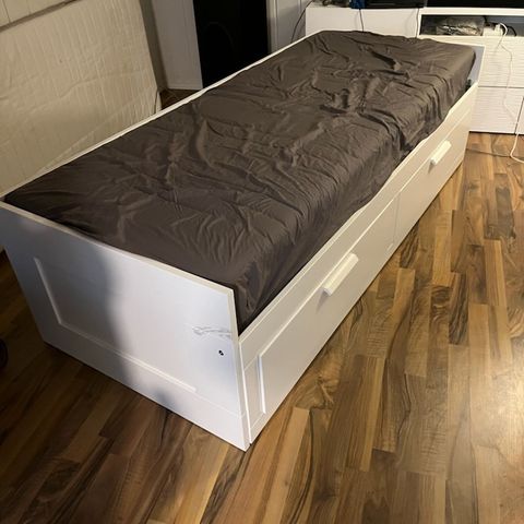 IKEA Hemnes seng