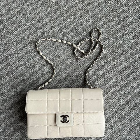 Chanel Chocolate Bar Single Flap medium