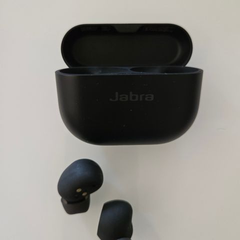 Jabra elite 10 svart (gloss black) selges billig