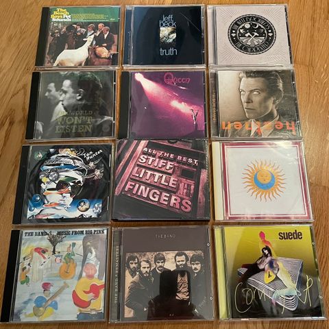 Diverse cd’er selges (King Crimson, Beach Boys, Queen, Smiths, Suede, the Band)