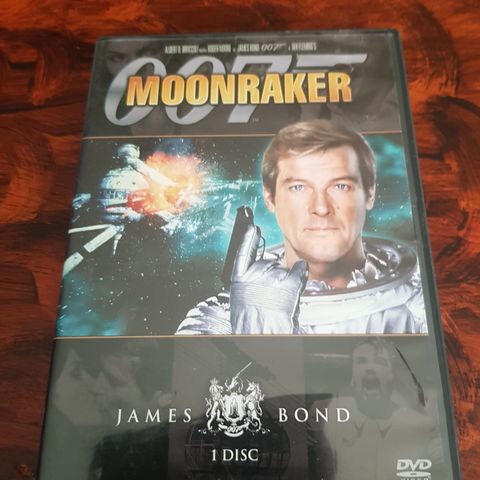 James Bond Moonraker 007