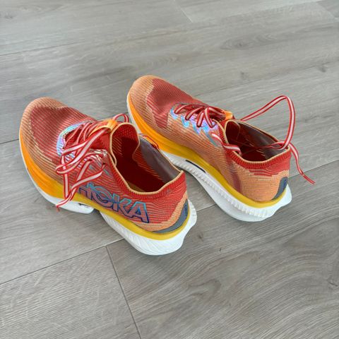 Hoka Cielo, Str 41 1/3