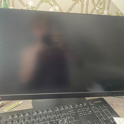 Lenovo thinkvision pc skjerm