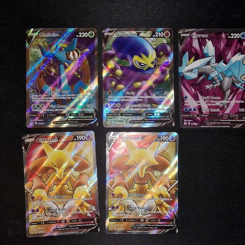 Pokemon kort -  5 Full arts fra ulike serier