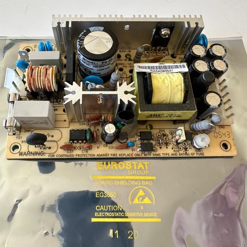 Switching power supplies 12V, 3,7A, 44,4W