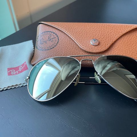 Ray Ban Aviator - Polariserte solbriller med speilglass