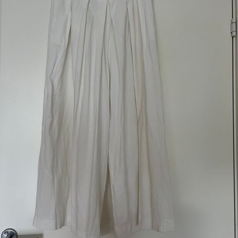 Off-white Zara stilig bukseskjørt