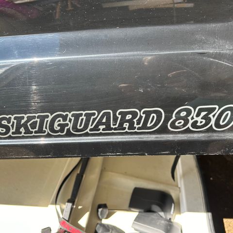 Skiguard 830 takboks