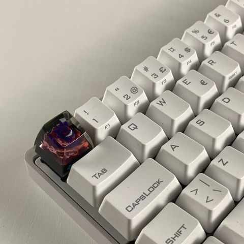 TILBUD! Artisan Resin Keycaps - Gengar - Custom Keycaps - Gaming tastatur