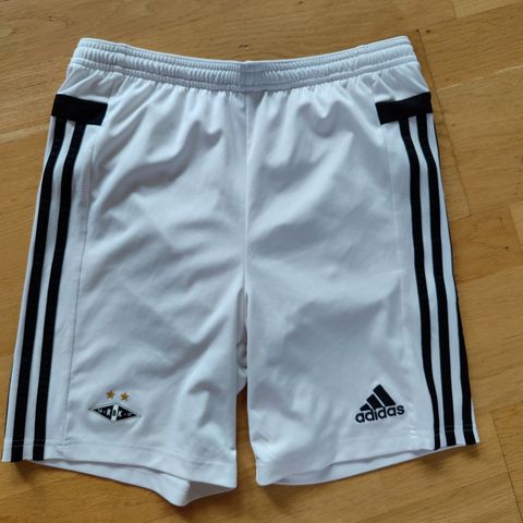 Adidas shorts str 164
