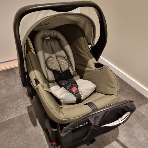 Britax Römer Primo bilstol for baby