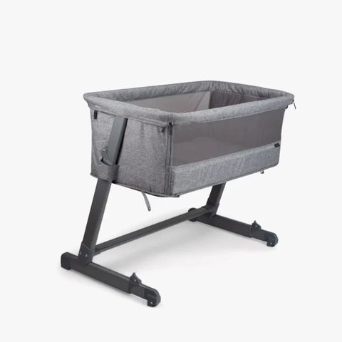 Yngri Tova Bedside Crib