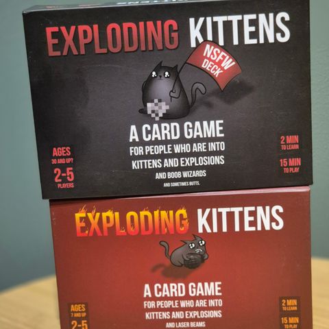 Exploding kittens Kickstarter-versjon og nsfw deck