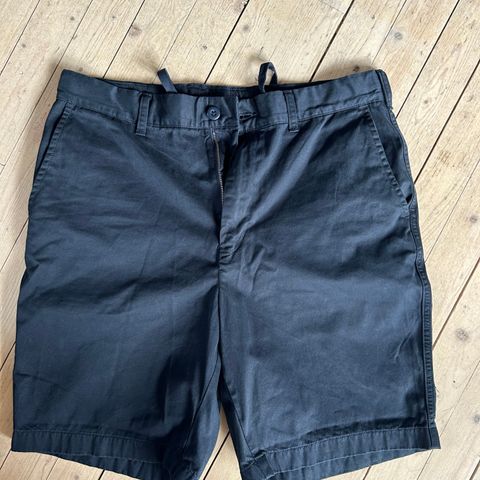 Uniqlo Chino Shorts (M)