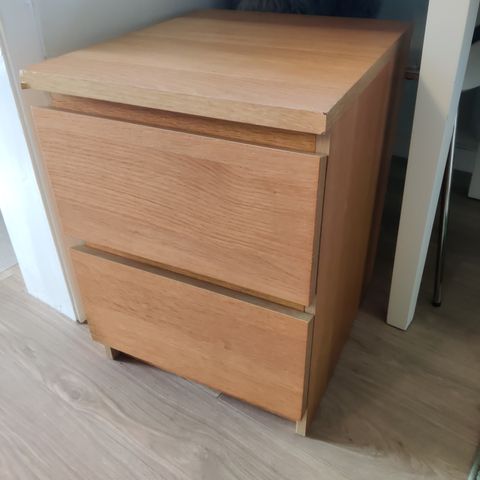 Nattbord / Skuff Seksjon IKEA Malm