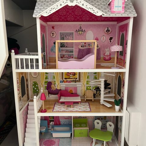 Dukkehus til Barbie, med tilbehør