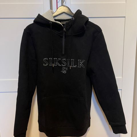 Siksilk genser