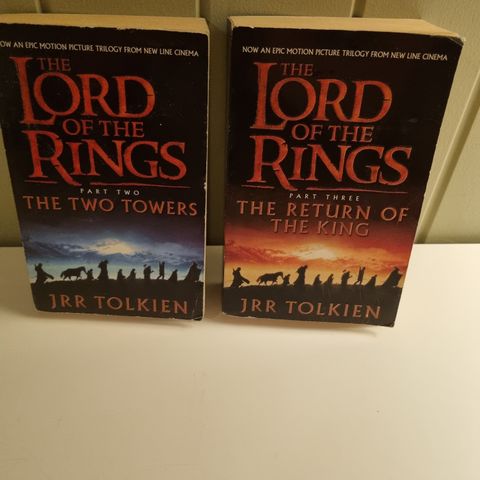 Lord of the Rings. JRR. Tolkien.  Engelsk tekst.  Selges samlet kr 50