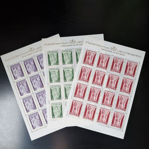 Liechtenstein 1975 - HELLIGE ÅRS KUNST 3 hele ark 48 frimerker 16 sett