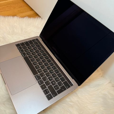 Apple MacBook Pro 2019 13.3"