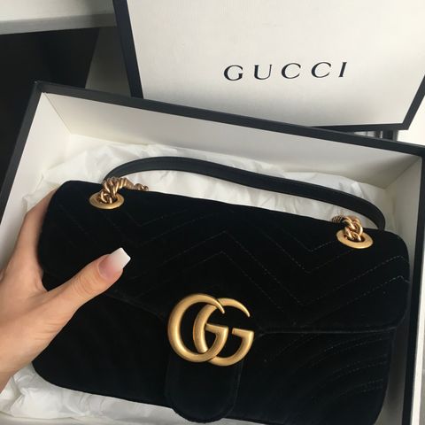 Kupp! Gucci Marmont velvet veske