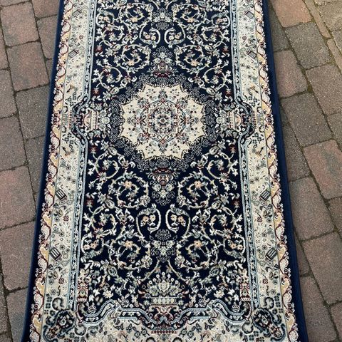 Nydelig persisk teppe 150x80cm