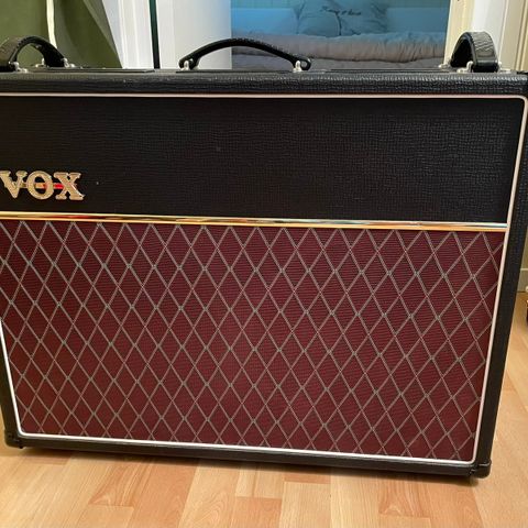 Vox AC30C2 selges rimelig