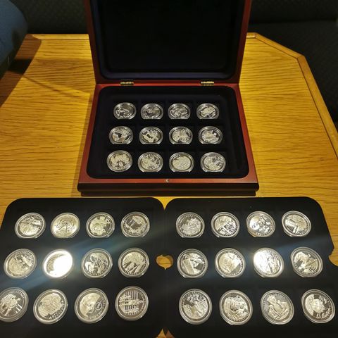 Fin myntsamling i  .999 sølv, med masse historie fra krigen.