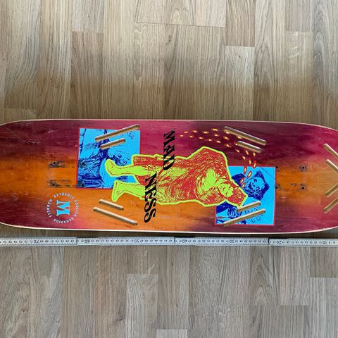 Skateboard plate