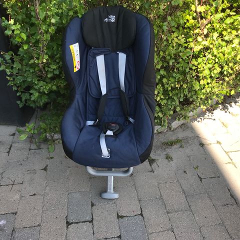 Britax Römer Max-Way Pluss beltemontert bilstol. Alder fra ca 9 mnd-6 år