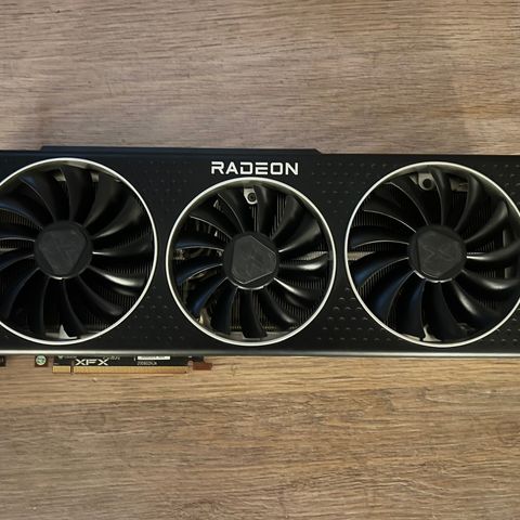 XFX AMD MERC 319 rx 6900 xt 16gb