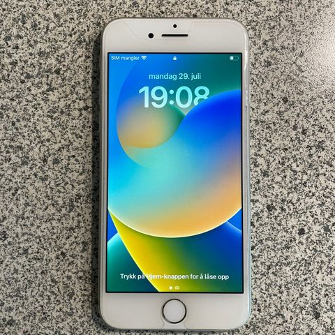 iPhone 8 64GB Hvit + 4stk deksel