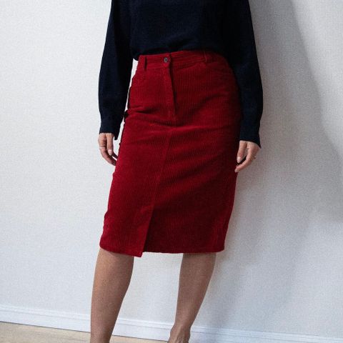 Valentino Skirt 29”