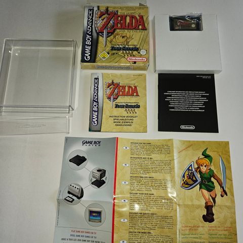 The Legend of Zelda. A link to the Past Four Swords. Nintendo GBA