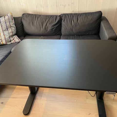 IKEA BEKANT Arbeidsbord sitte/stå, svart, 160x80 cm