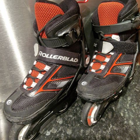 Justerbare rollerblade str 28-32