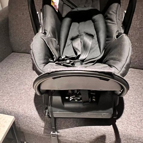 Britax, Bilstol, inkl. Core Base – Space Black